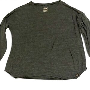 The North Face Gray Long Sleeve Tee for Everyday Comfort